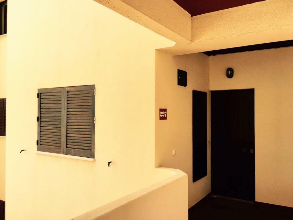 Lagos Apartment Ap Praia Dona Ana Luaran gambar
