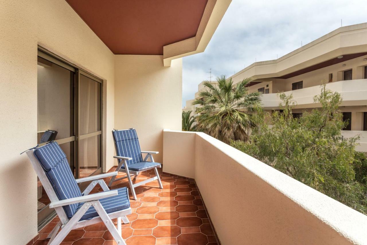 Lagos Apartment Ap Praia Dona Ana Luaran gambar